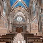 Дом отдыха Locazione Turistica Lbs, , Spoleto *