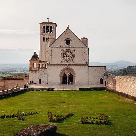 Locazione Turistica Lbs, , Spoleto Prázdninový dům *
