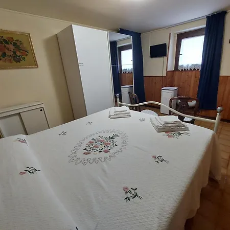 Locazione Turistica Lbs, , Spoleto Дом отдыха